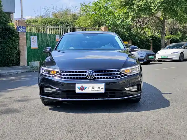 Volkswagen Magotan 2023
