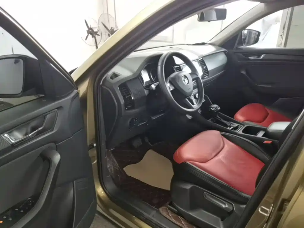 Skoda Kodiaq 2017 — фото 16