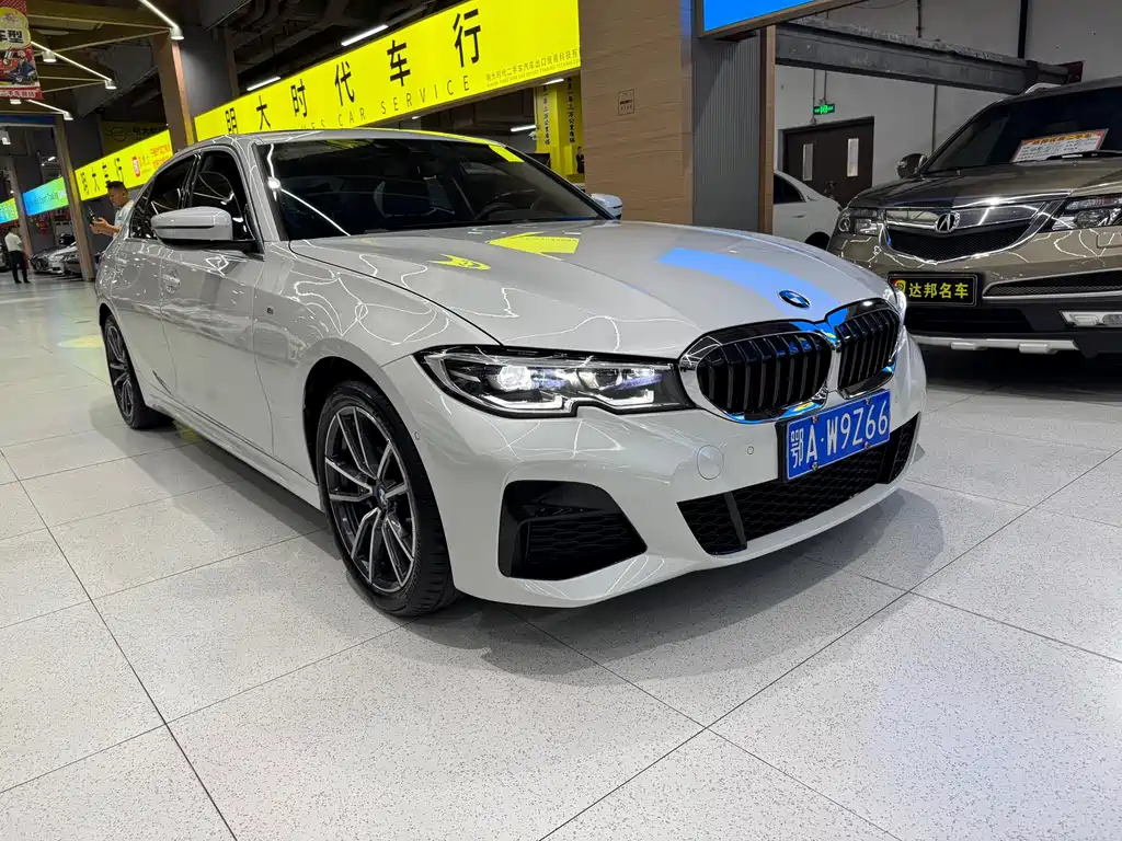 BMW 3 Series 2021