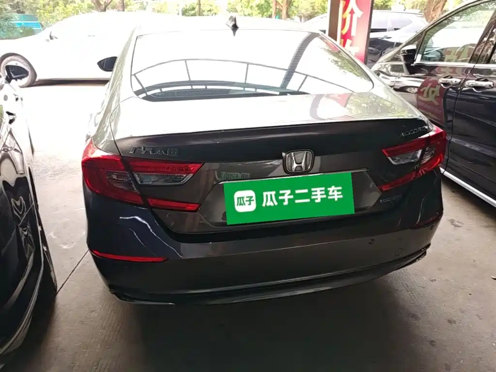 Honda Accord 2021 — фото 10