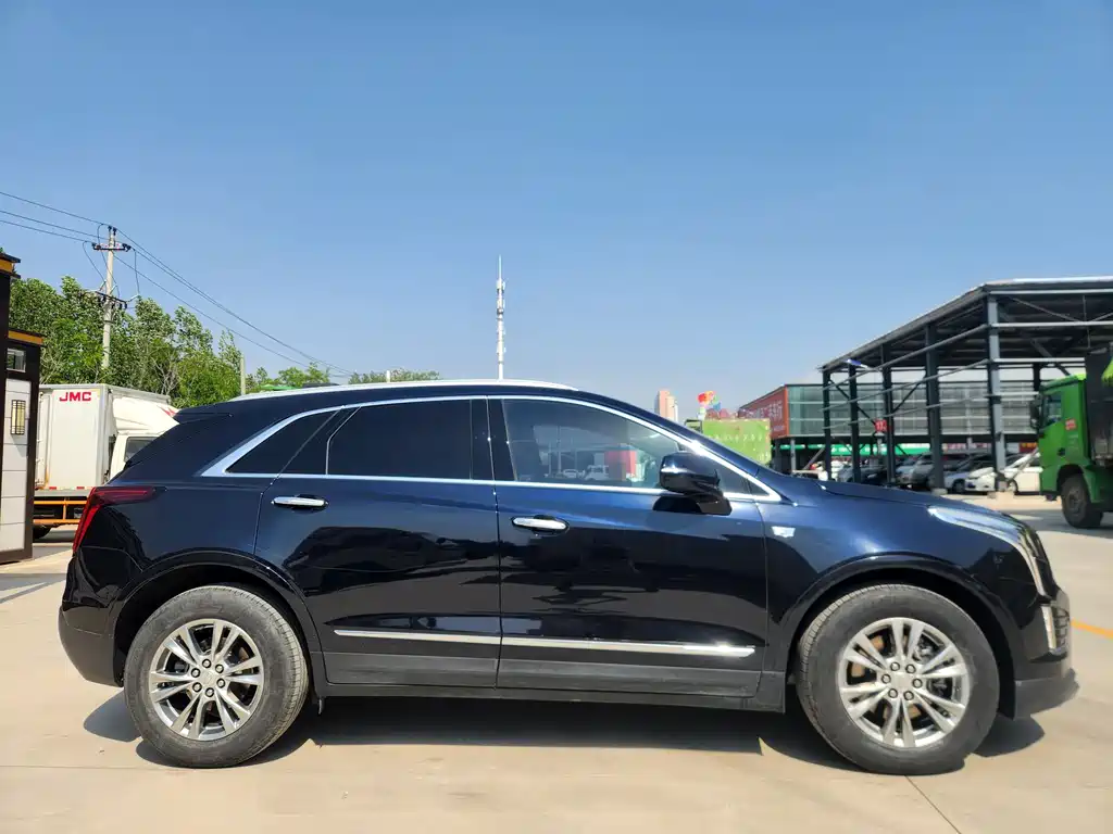 Cadillac XT5 2021 — фото 7