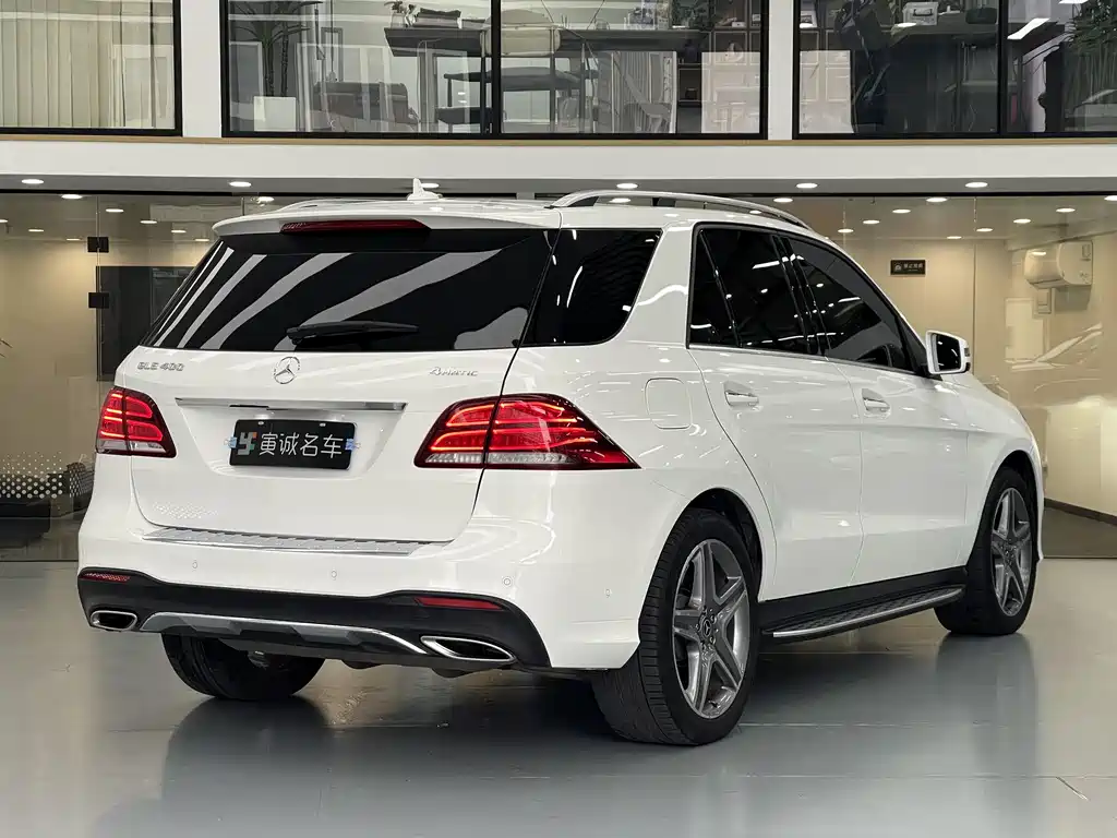 Mercedes-Benz GLE 2018 — фото 5