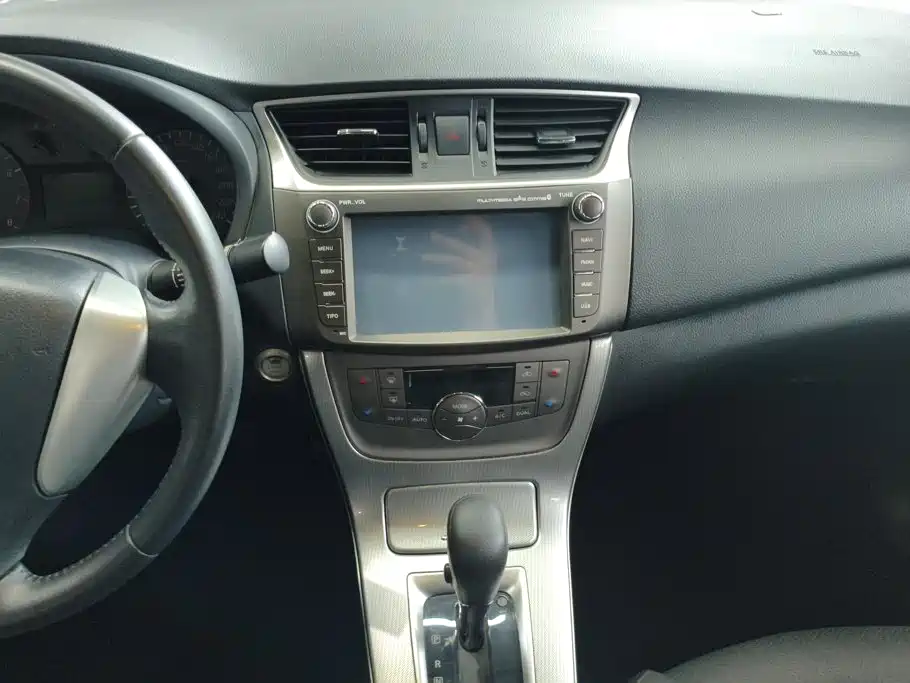 Nissan Sylphy 2016 — фото 13