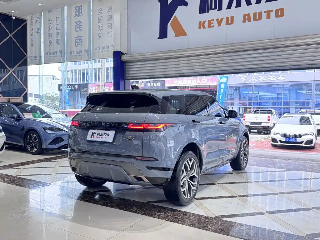 Land Rover Evoque 2021 — фото 14