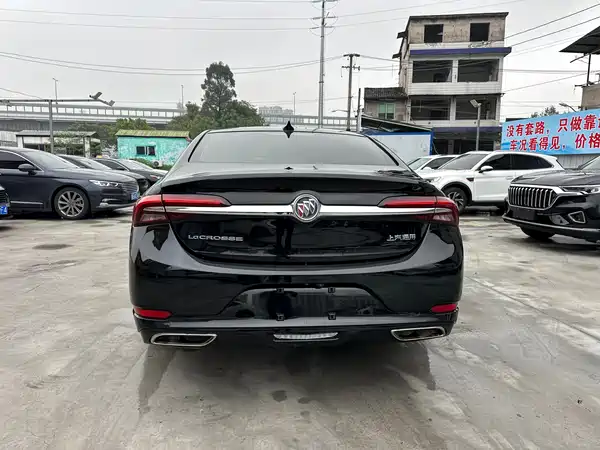 Buick LaCrosse 2022