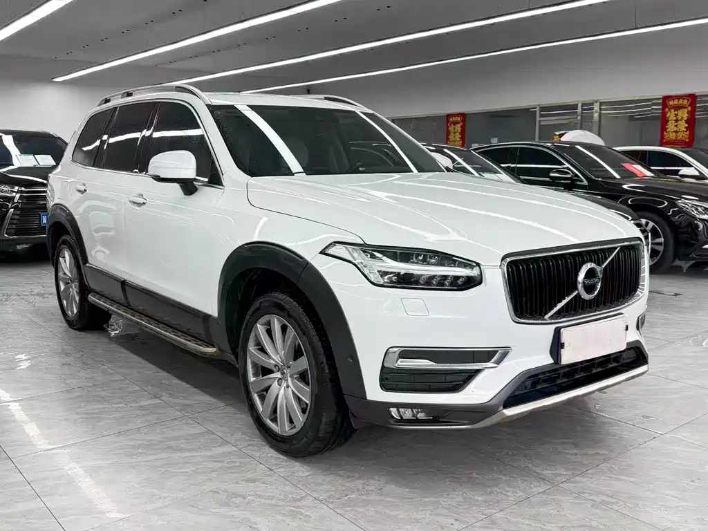 Volvo XC90 2016