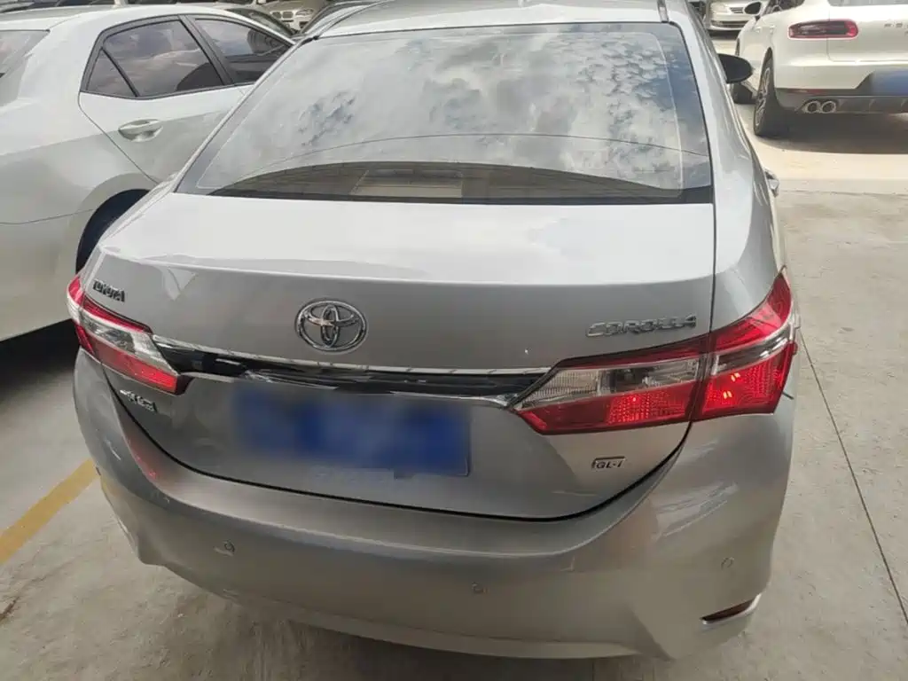 Toyota Corolla 2015
