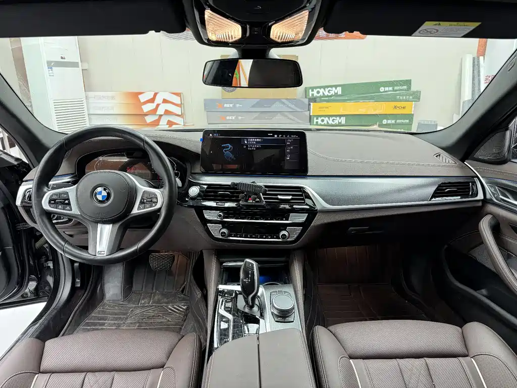 BMW 5 Series New Energy 2021 — фото 4