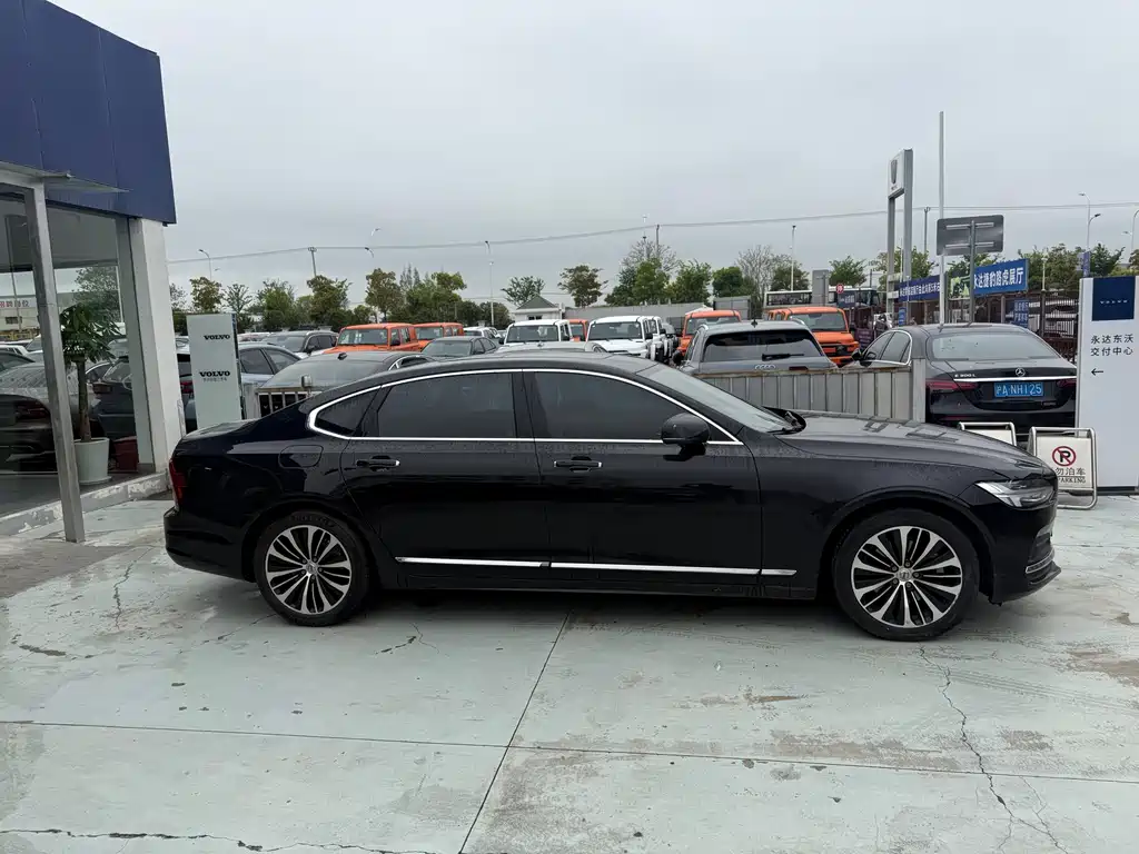 Volvo S90 2022 — фото 2