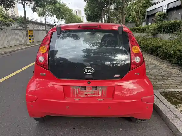 BYD F0 2015
