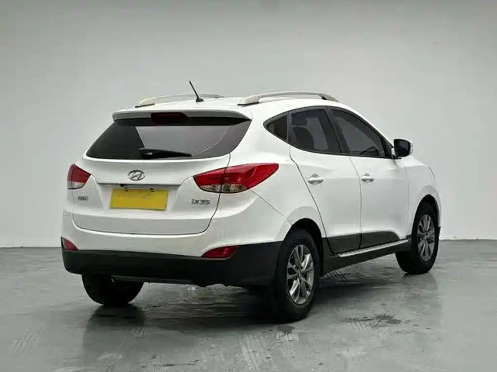 Hyundai ix35 2015 — фото 13