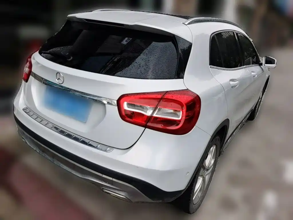 Mercedes-Benz GLA 2016 — фото 10
