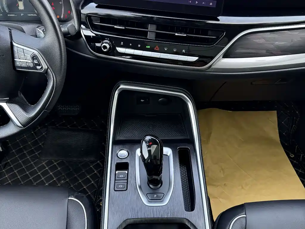 Haval H6 2023 — фото 15