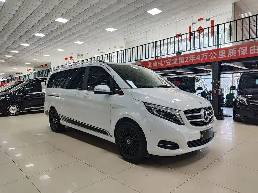 Mercedes-Benz V-Class 2018 — фото 3