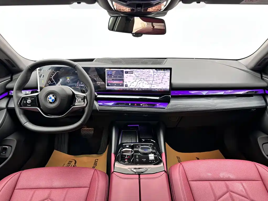 BMW 5 Series 2024 — фото 10