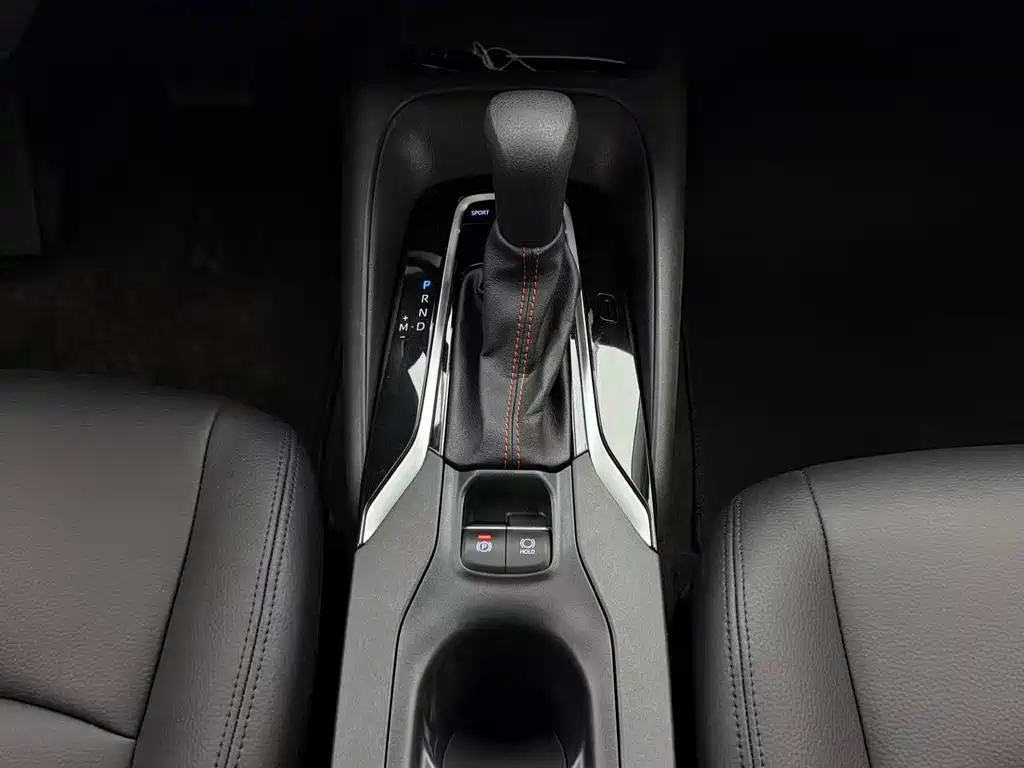 Toyota Corolla 2022 — фото 16
