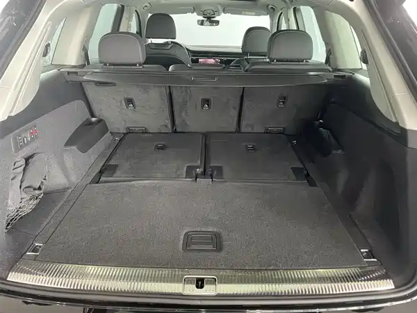 Audi Q7 2025