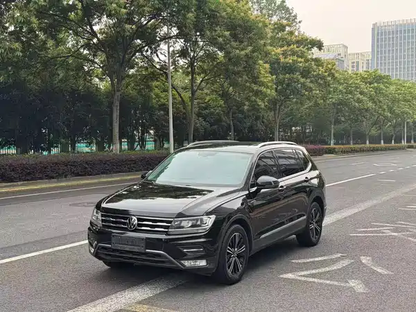 Volkswagen Tiguan L 2021