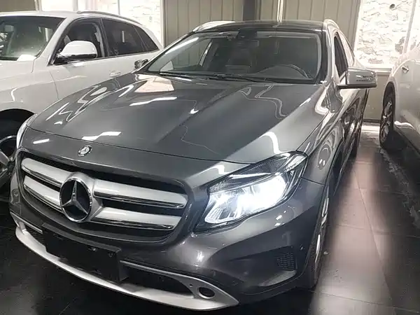 Mercedes-Benz GLA 2017