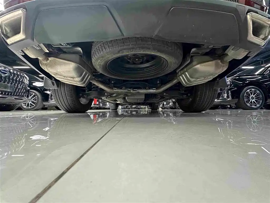 GAC Motor Trumpchi GS8 2022 — фото 38