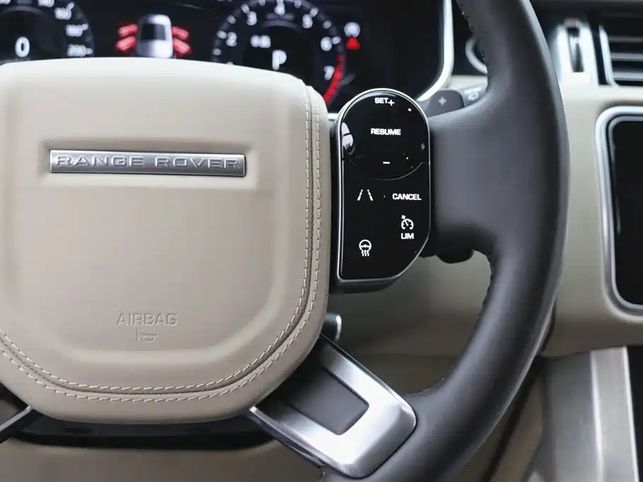 Land Rover Range Rover 2021 — фото 18