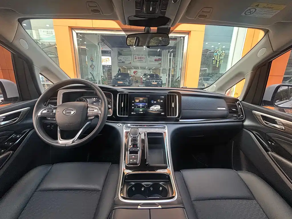 GAC Motor Trumpchi M8 2023 — фото 14