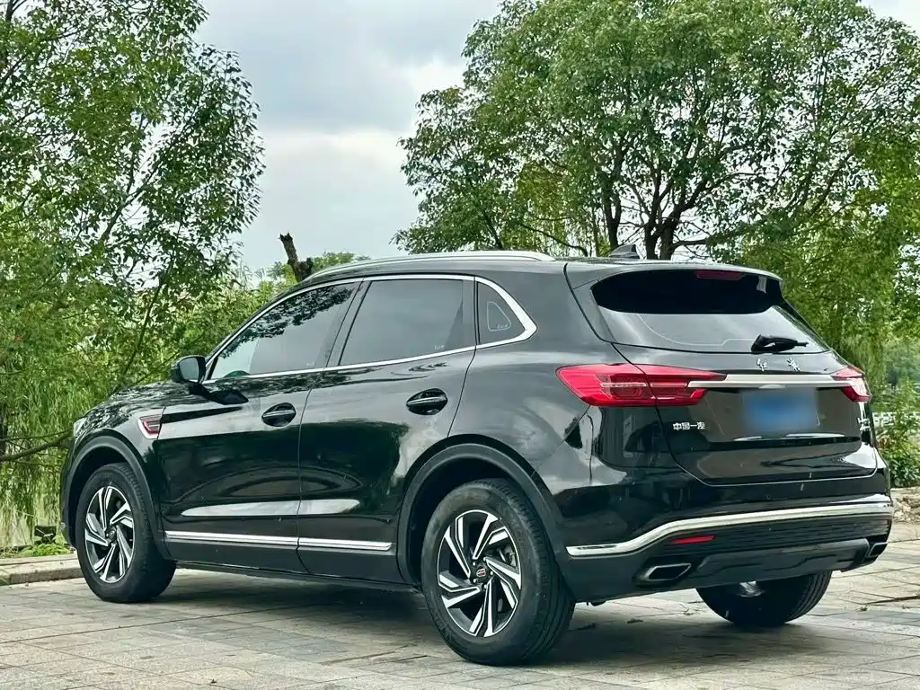 Hongqi HS5 2022 — фото 13