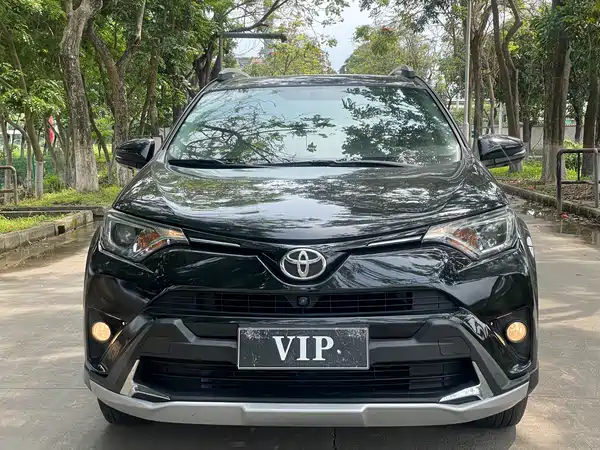 Toyota RAV4 2016