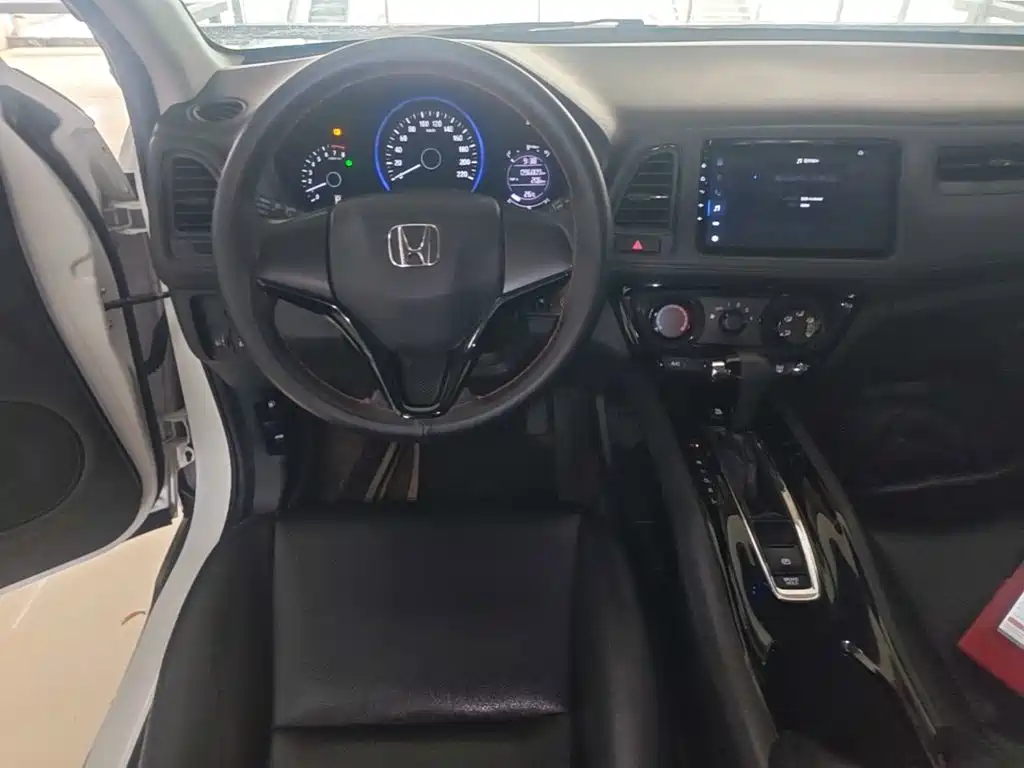 Honda Vezel 2020 — фото 13