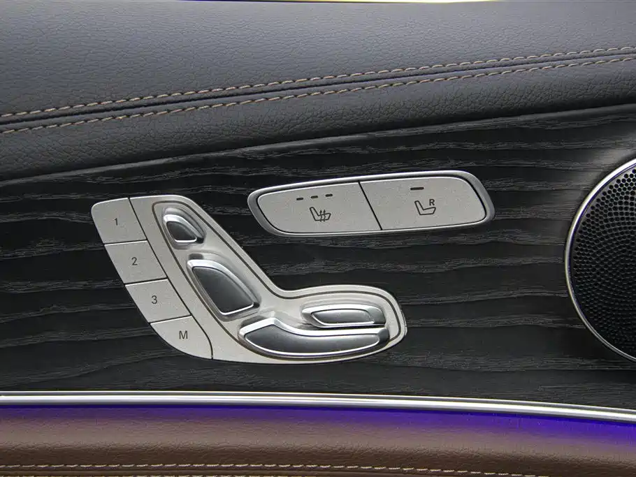 Mercedes-Benz E-Class 2023 — фото 30