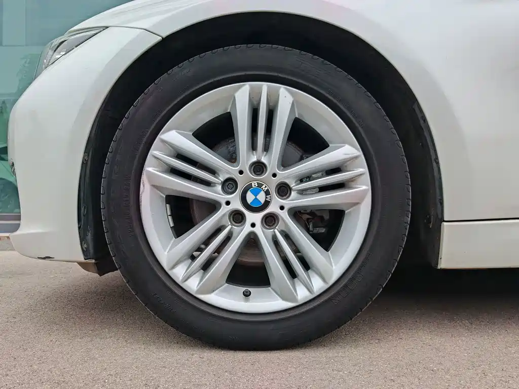 BMW 3 Series 2017