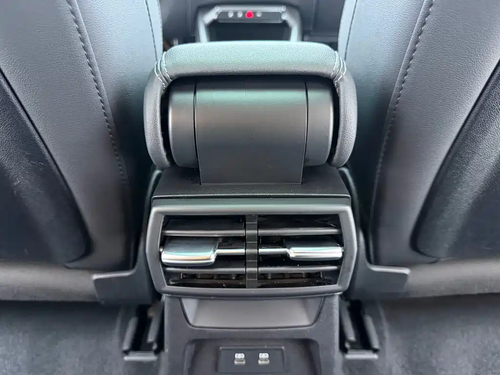 Audi A3 2023 — фото 14