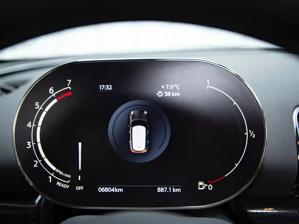 MINI Clubman 2023 — фото 11