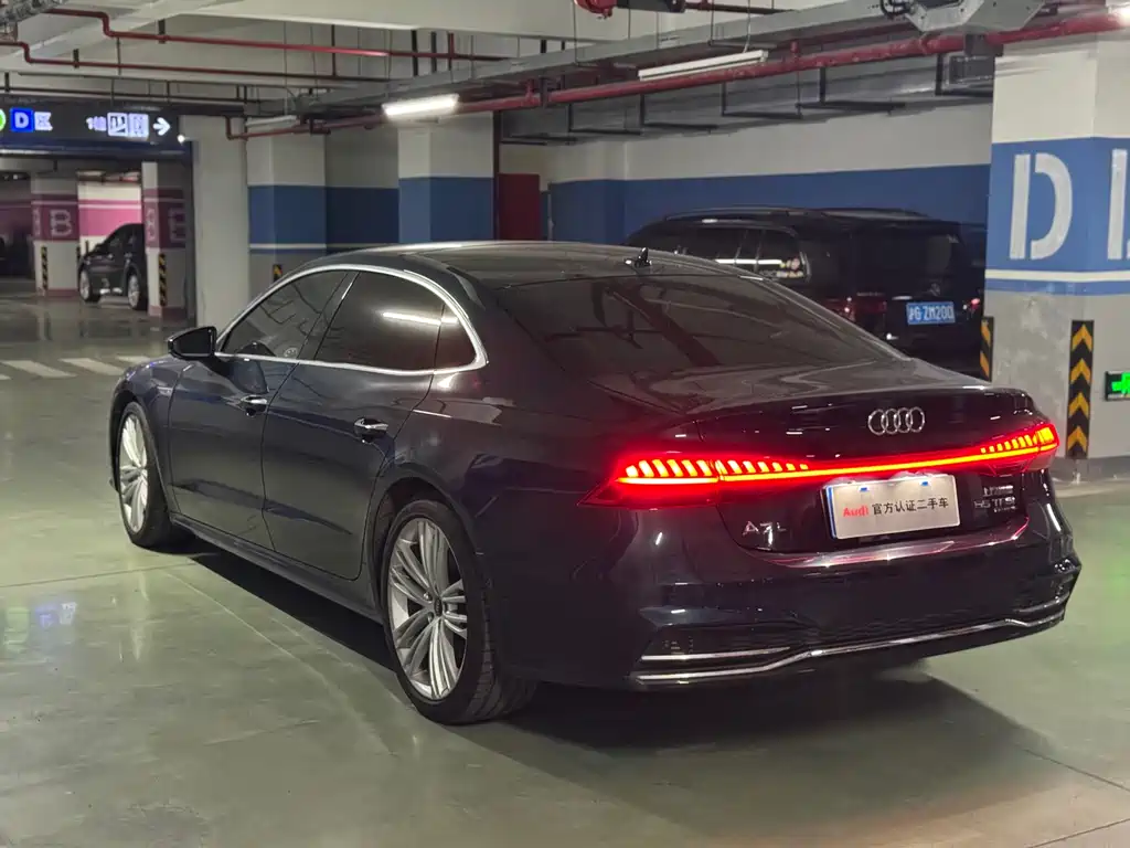 Audi A7L 2022 — фото 5