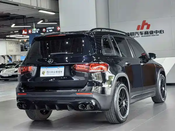 Mercedes-Benz GLB 2023