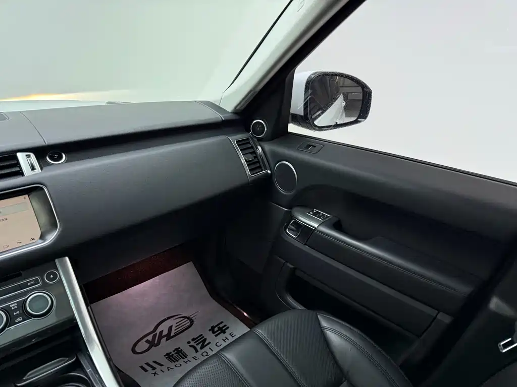 Land Rover Sport 2017 — фото 11