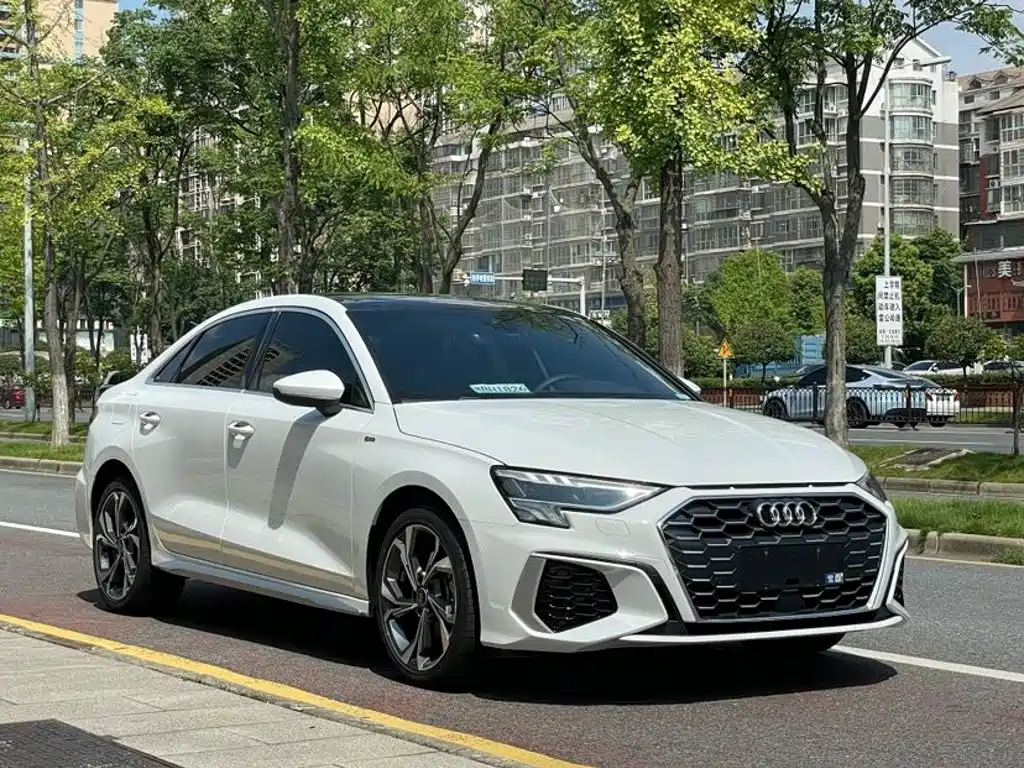 Audi A3 2022 — фото 3