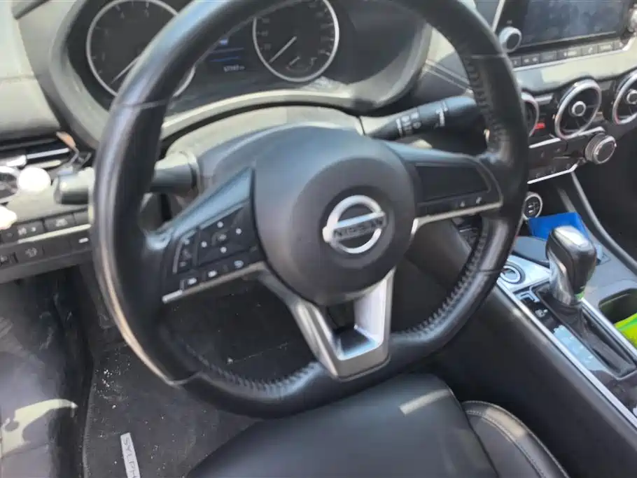Nissan Sylphy 2020 — фото 15