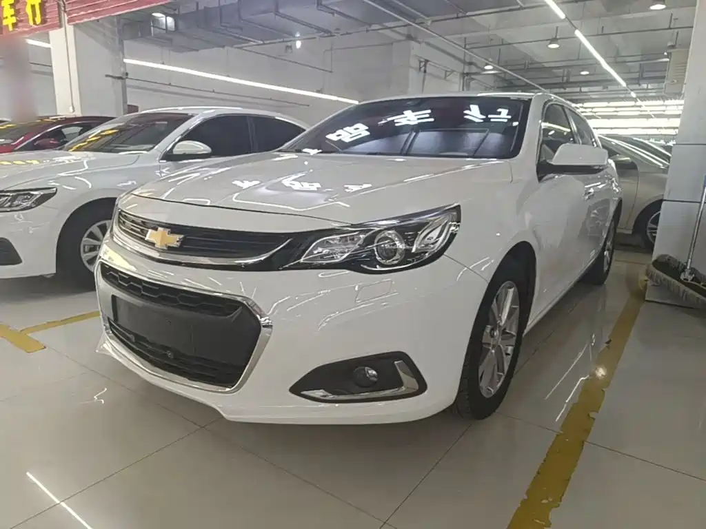 Chevrolet Malibu 2017 — фото 2