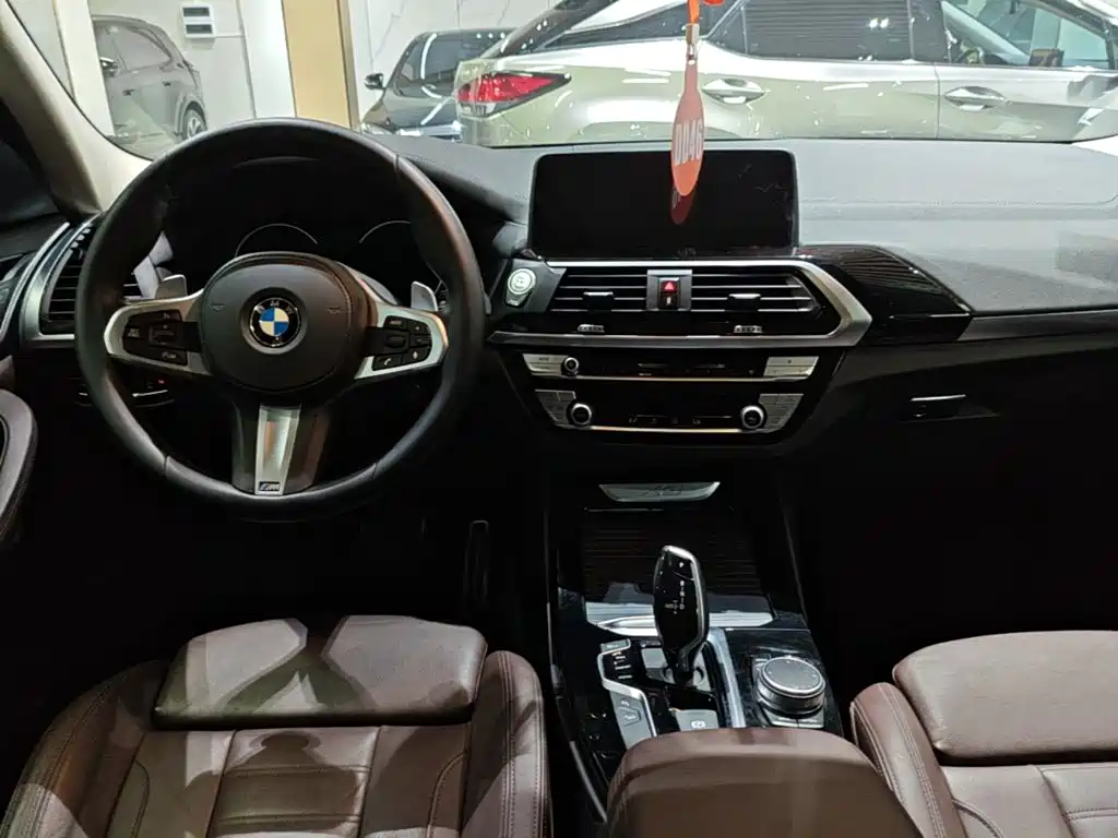 BMW X3 2019 — фото 10
