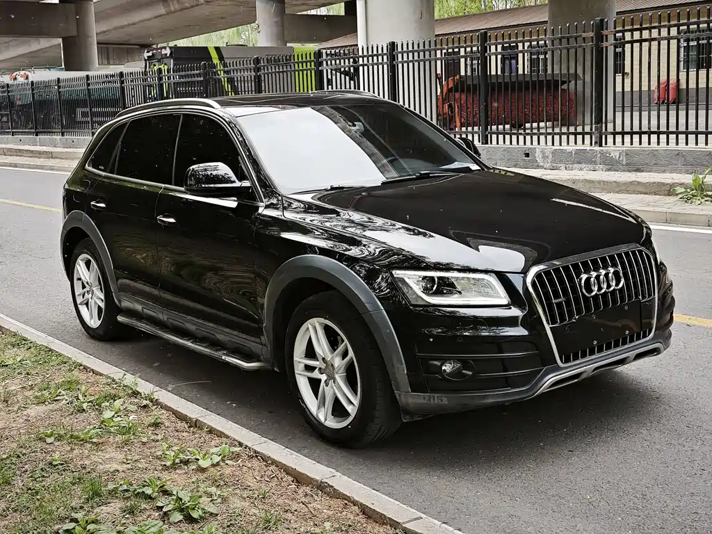 Audi Q5 2018 — фото 3