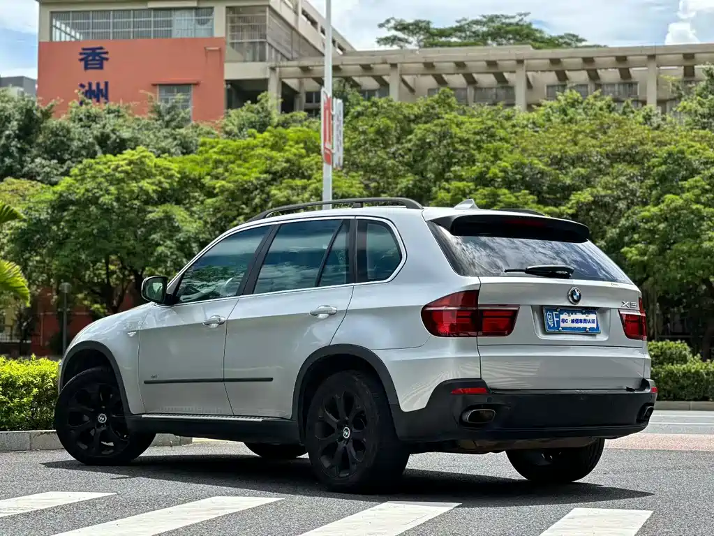 BMW X5 2008 — фото 2