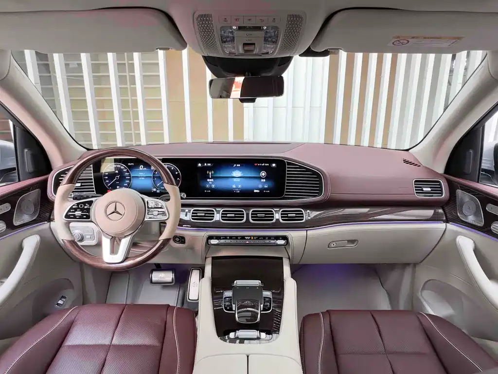 Mercedes-Benz GLS 2021 — фото 20