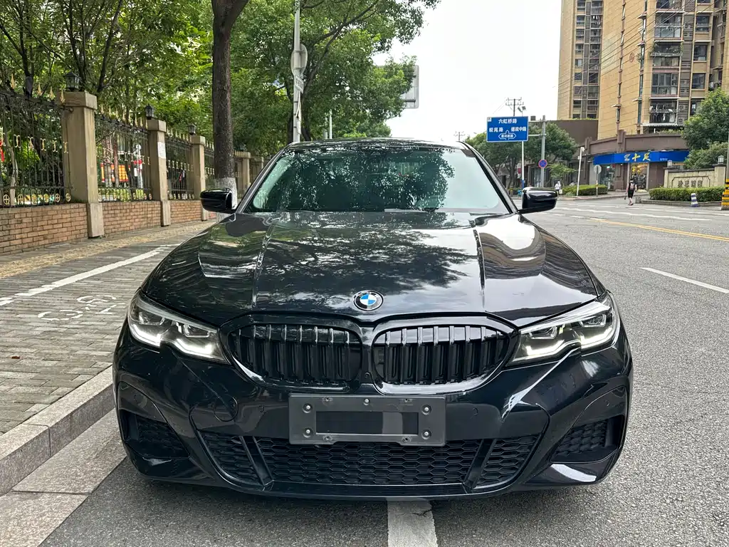 BMW 3 Series 2020