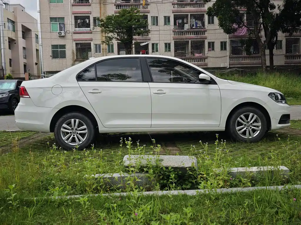 Volkswagen Santana 2023