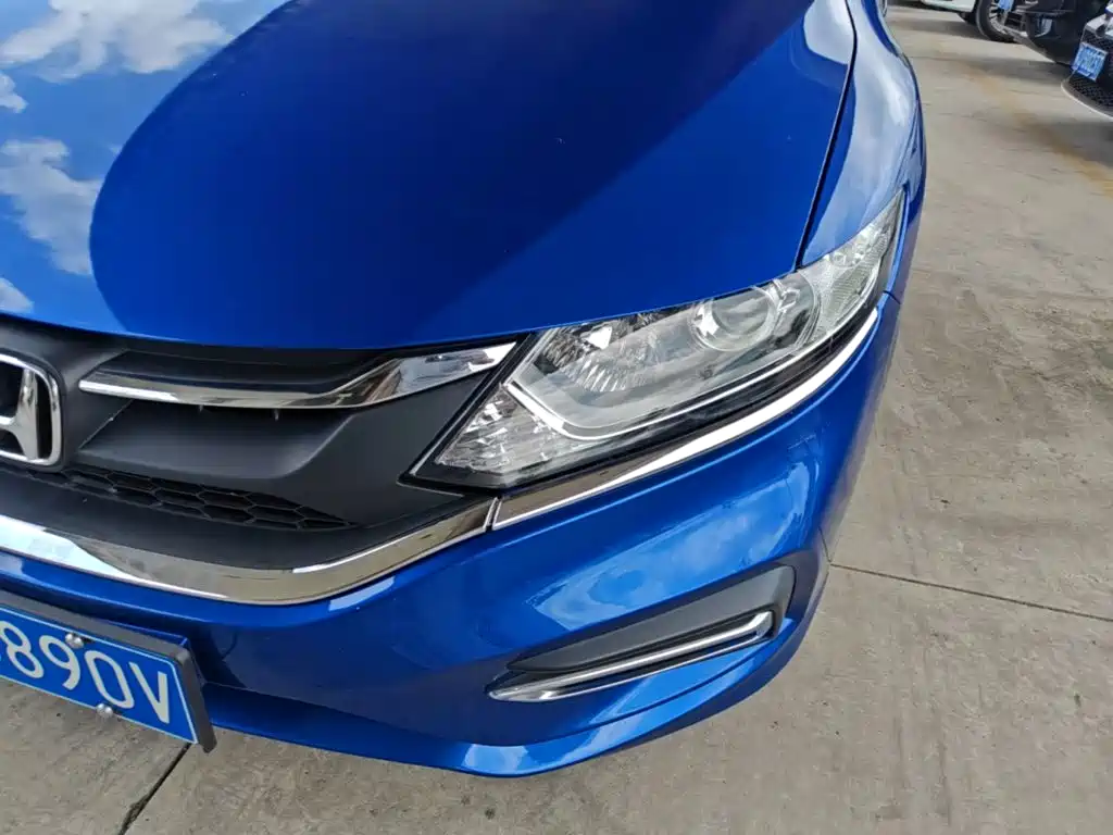 Honda Jade 2018 — фото 24