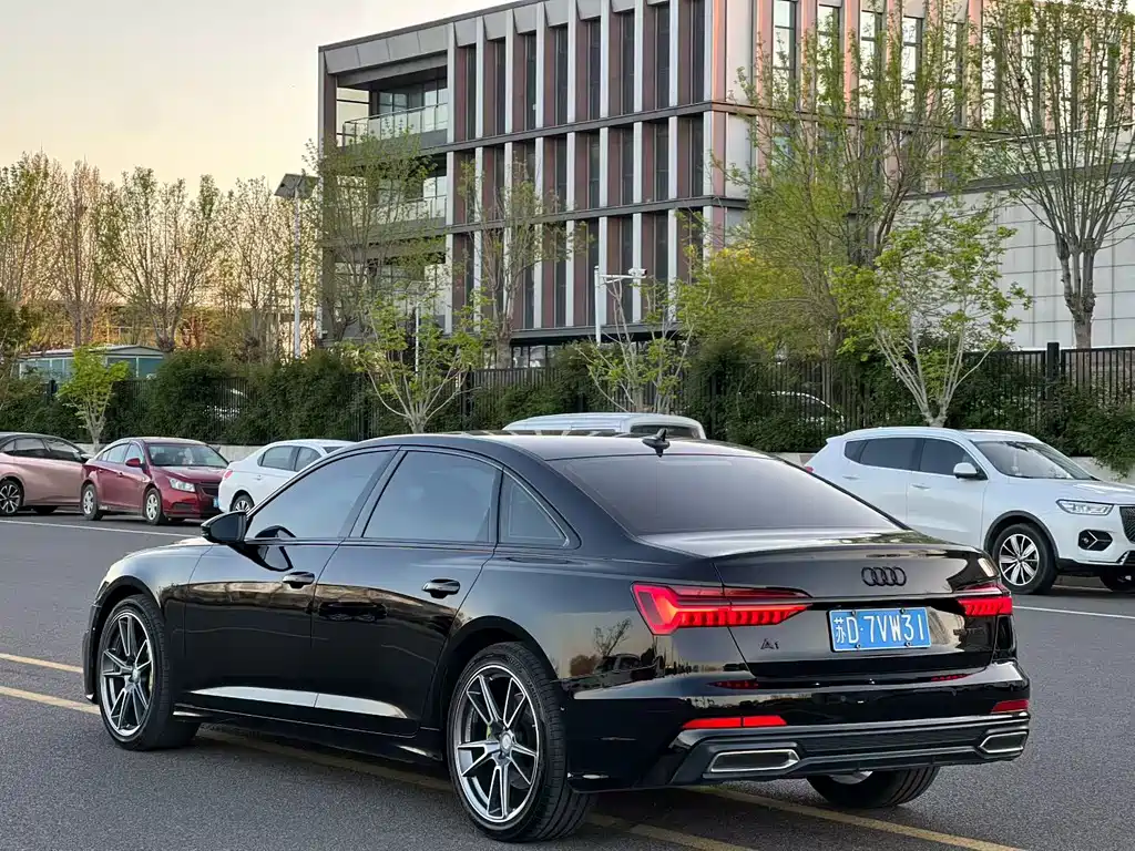 Audi A6L 2020 — фото 4