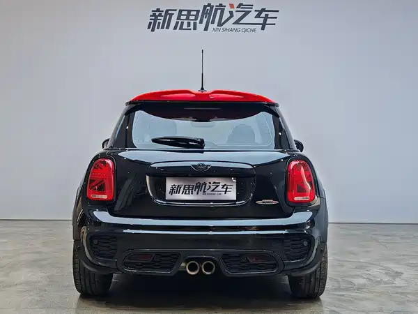 MINI MINI 2018
