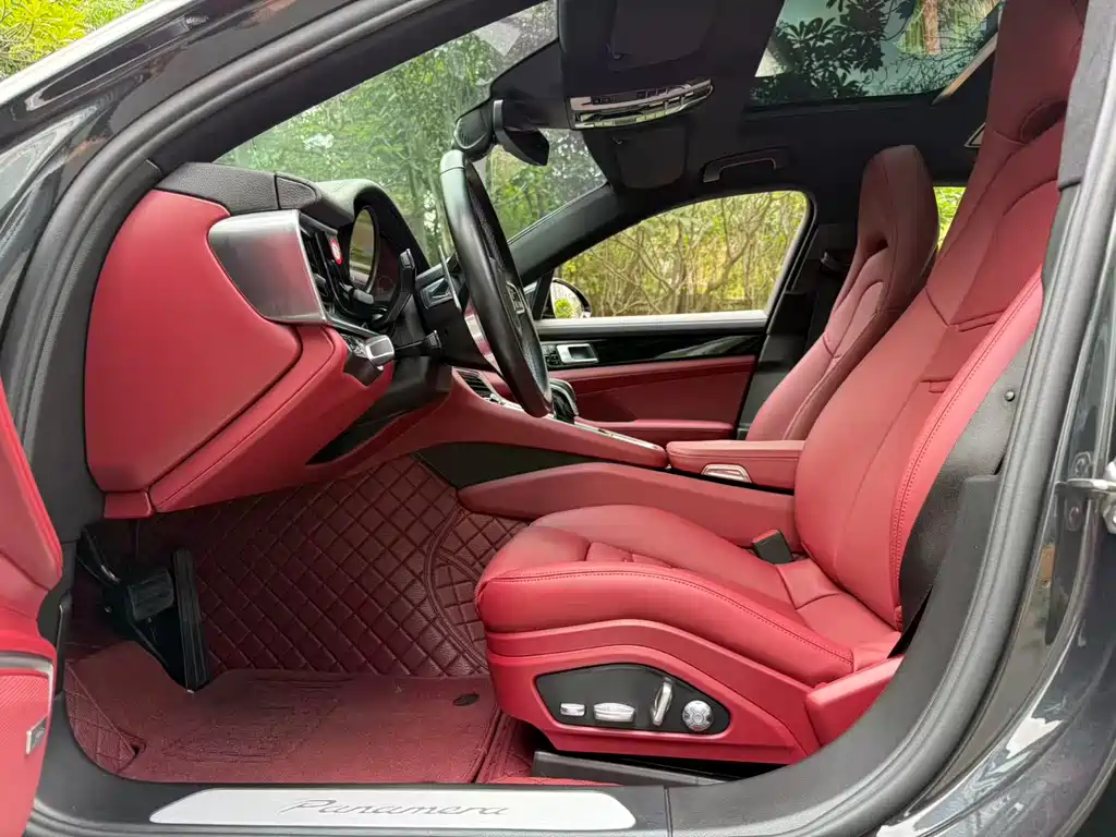 Porsche Panamera 2018 — фото 14