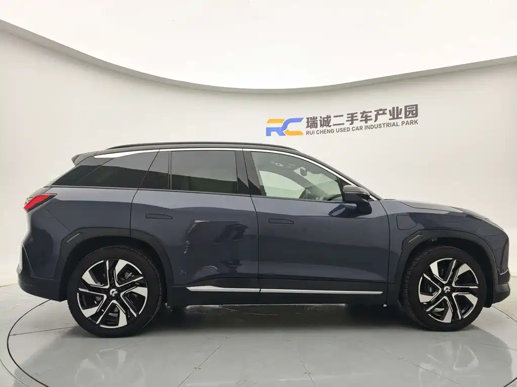 NIO ES6 2021